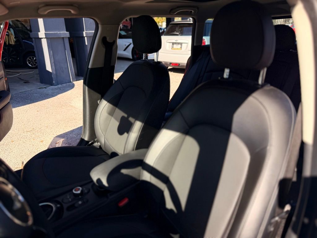 Used 2016 MINI Cooper Clubman image 20