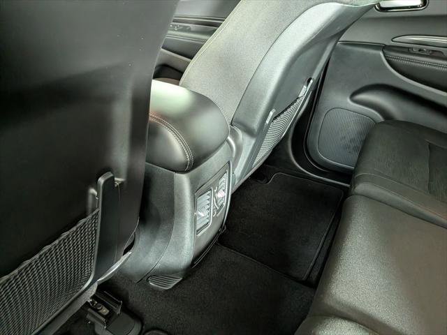 Certified 2024 Dodge Durango SXT AWD/4WD image 32