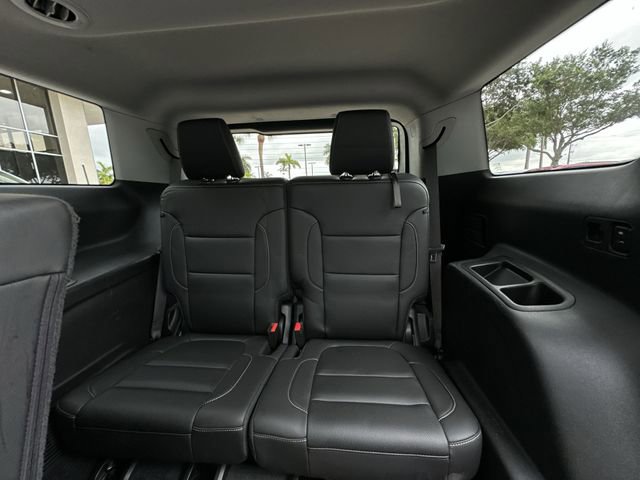 Certified 2023 GMC Acadia SLT FWD image 31