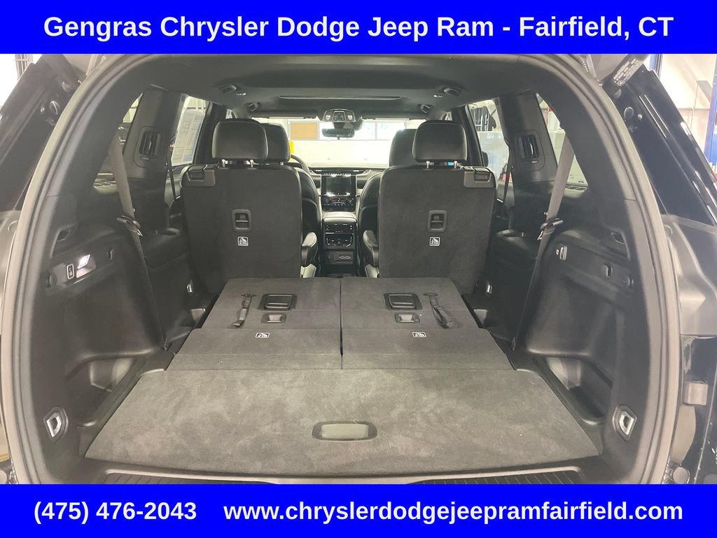 Certified 2025 Jeep Grand Cherokee L Altitude AWD/4WD image 31