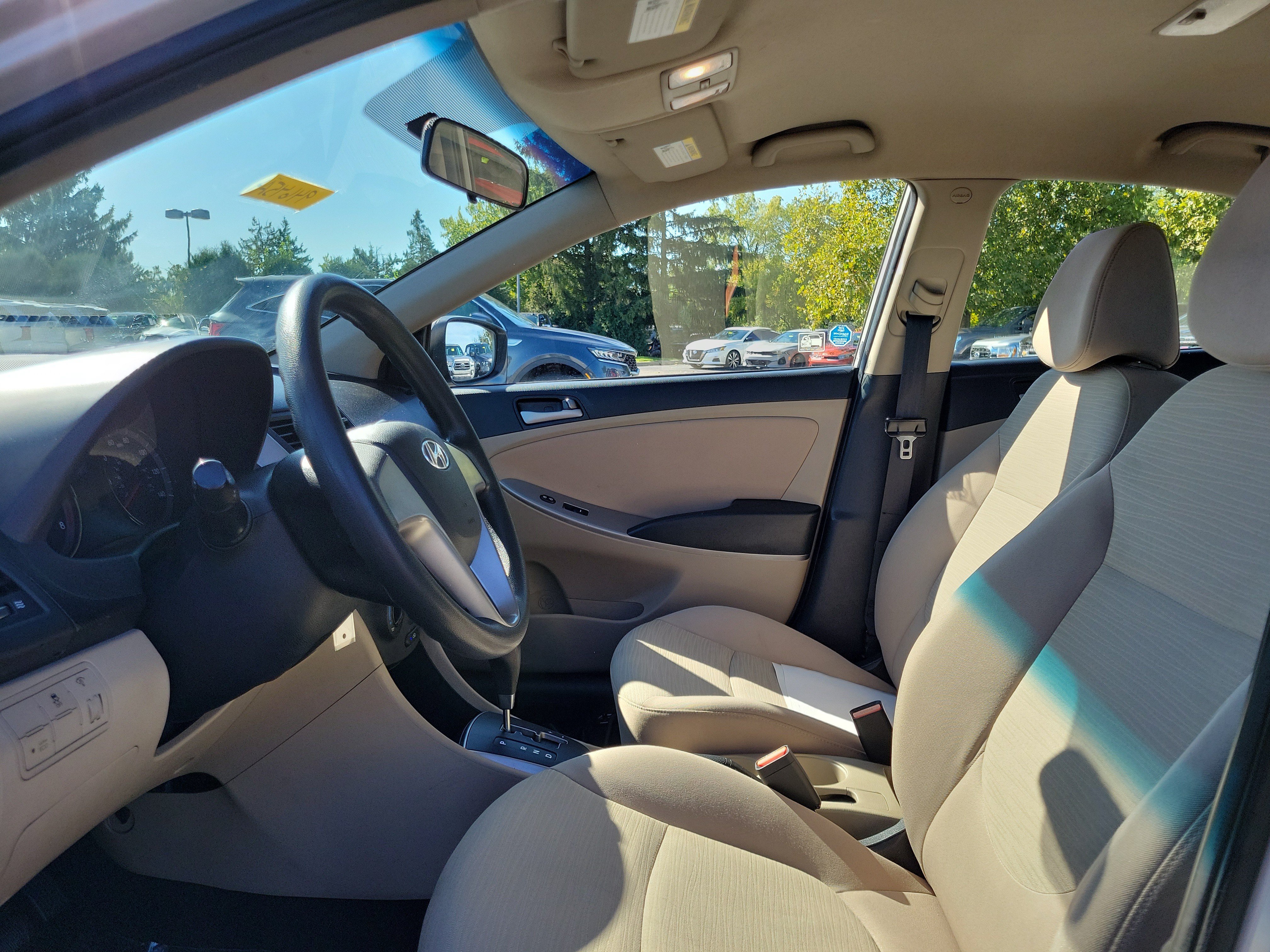 Used 2017 Hyundai Accent SE FWD image 15