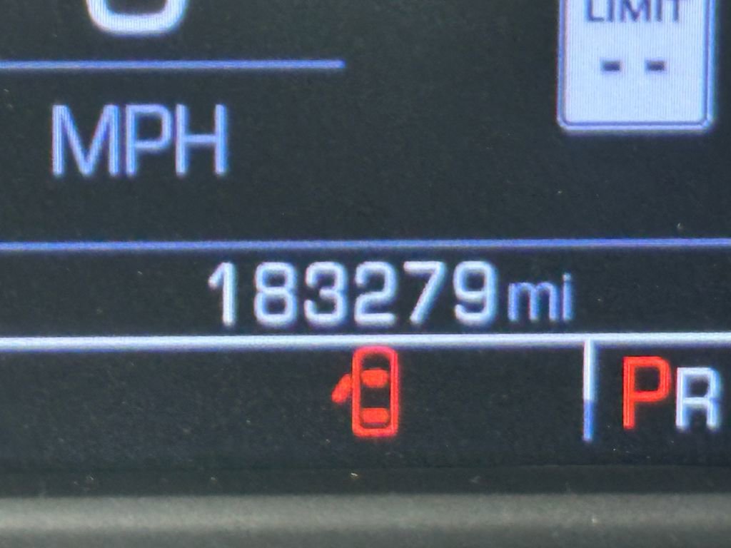 Used 2017 GMC Sierra 2500 SLT w/ Duramax Plus Package image 31