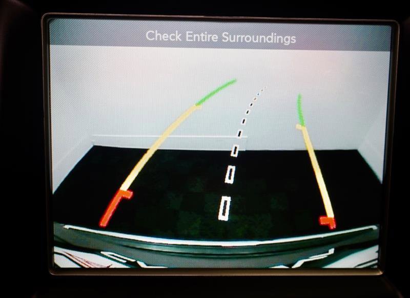 Used 2015 Jeep Grand Cherokee Limited w/ Luxury Group II image 17