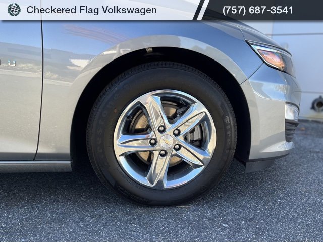 Used 2023 Chevrolet Malibu LS image 3