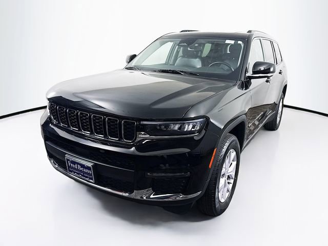 Used 2022 Jeep Grand Cherokee L Limited AWD/4WD image 3