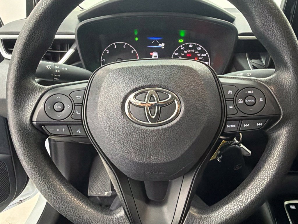 Used 2023 Toyota Corolla LE FWD image 16