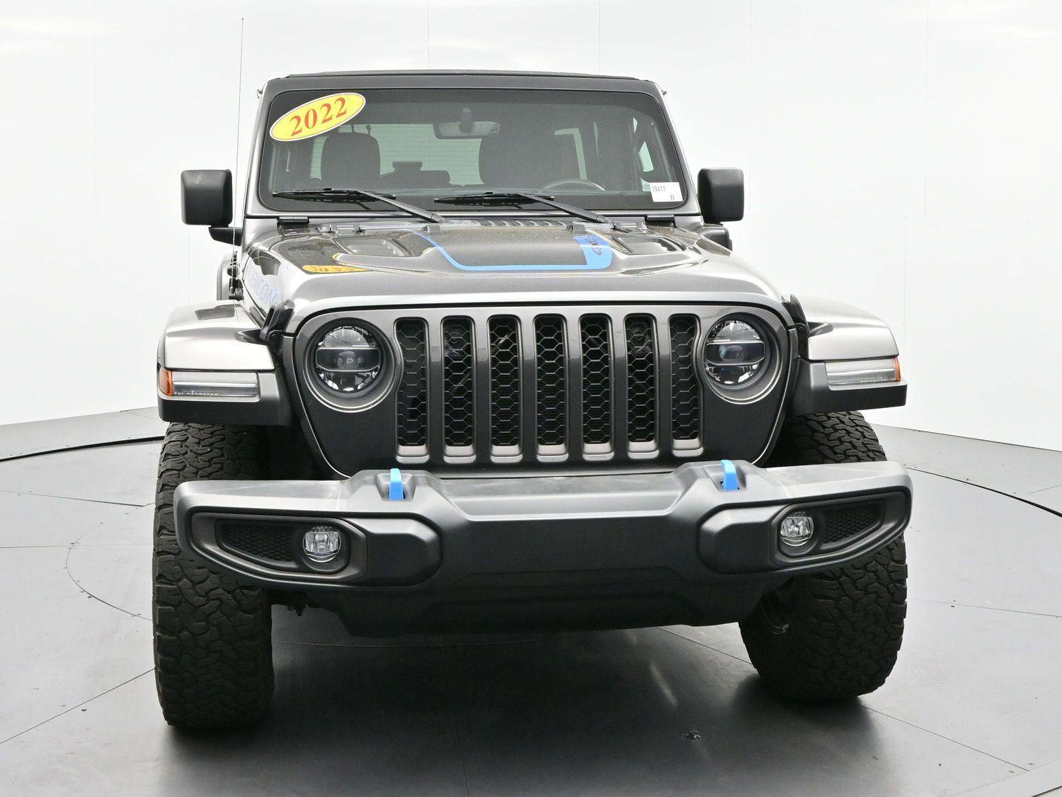 Used 2022 Jeep Wrangler Unlimited Rubicon 4xe image 2
