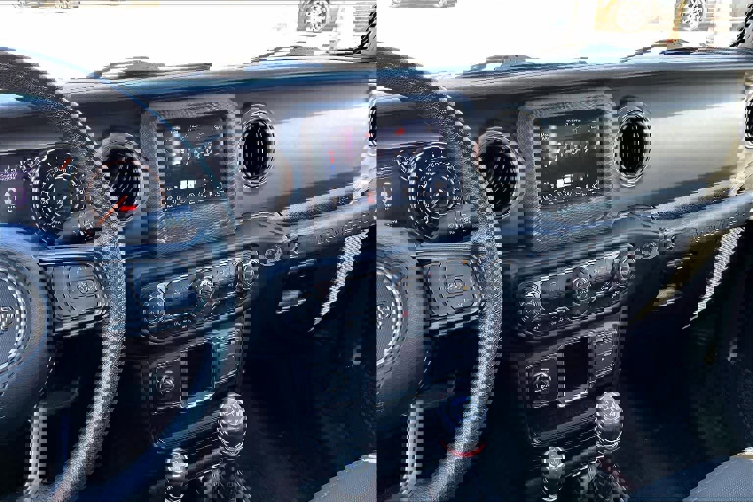 Used 2022 Jeep Wrangler Unlimited Sport image 6