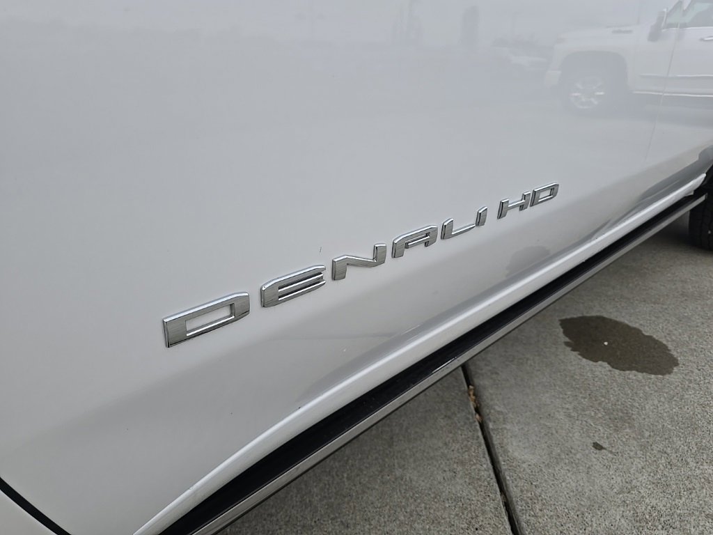 Used 2025 GMC Sierra 3500 Denali w/ Denali Reserve Package image 39