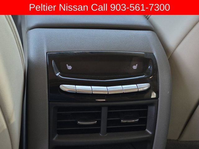 Used 2021 Cadillac XT5 Premium Luxury FWD image 25