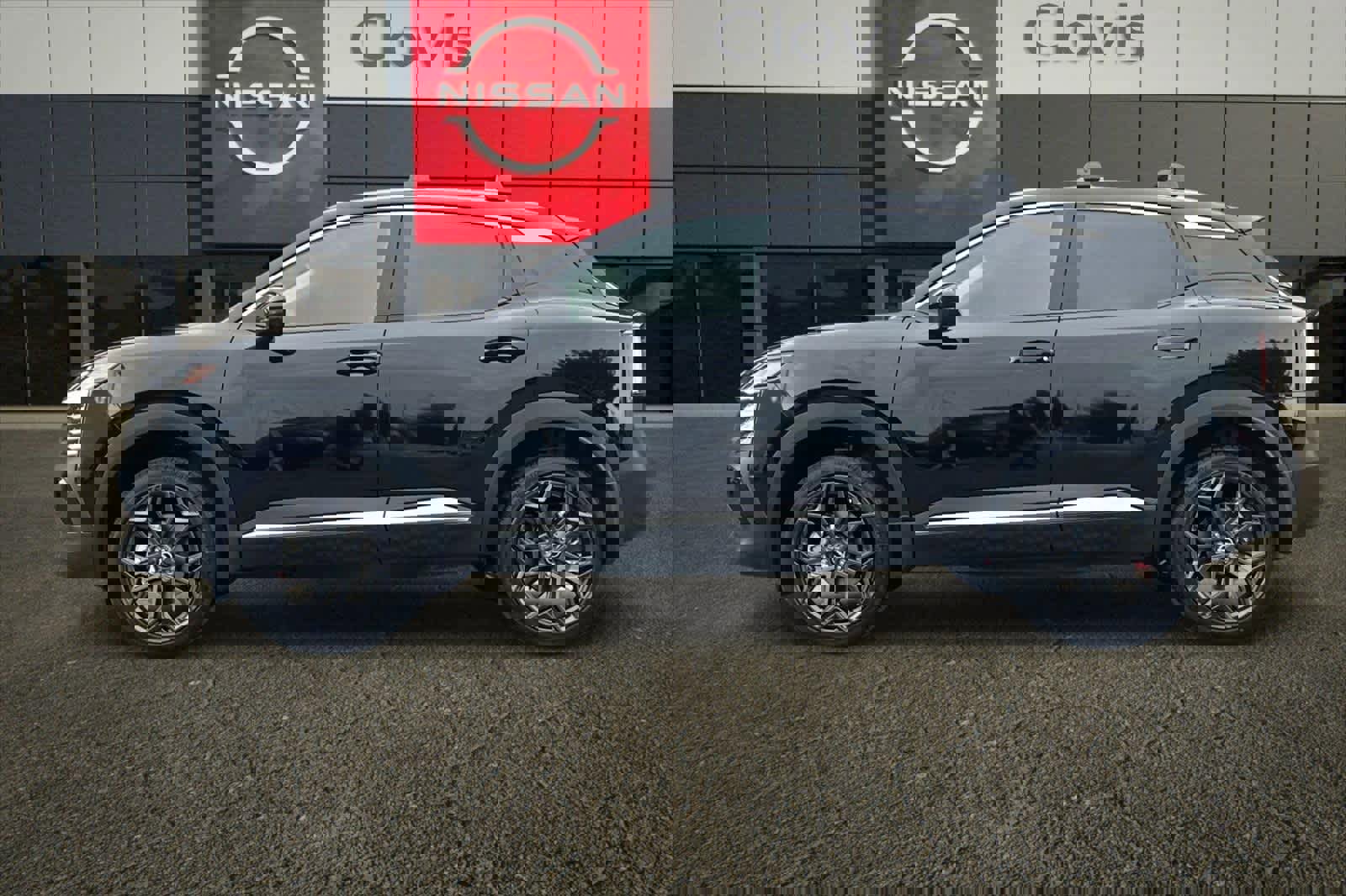 New 2026 Nissan Kicks SR image 6