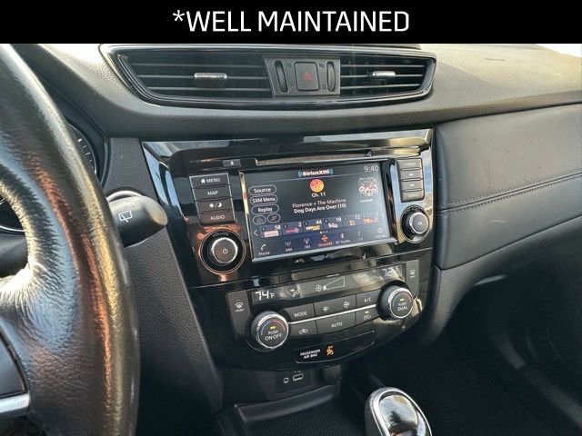 Used 2018 Nissan Rogue SL w/ Premium Package image 9