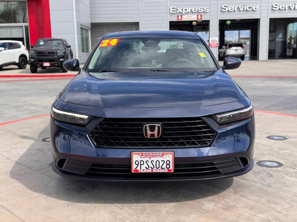 Used 2024 Honda Accord EX video 3