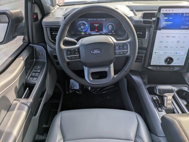 Used 2025 Ford F150 Lightning Flash image 14