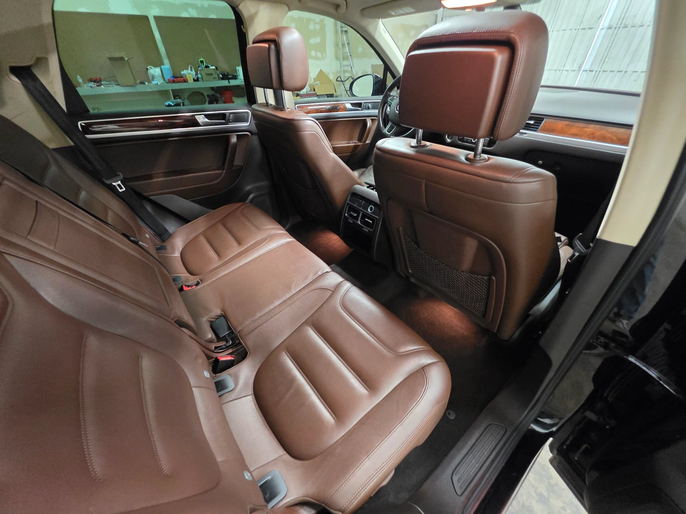 Used 2013 Volkswagen Touareg TDI AWD/4WD image 14