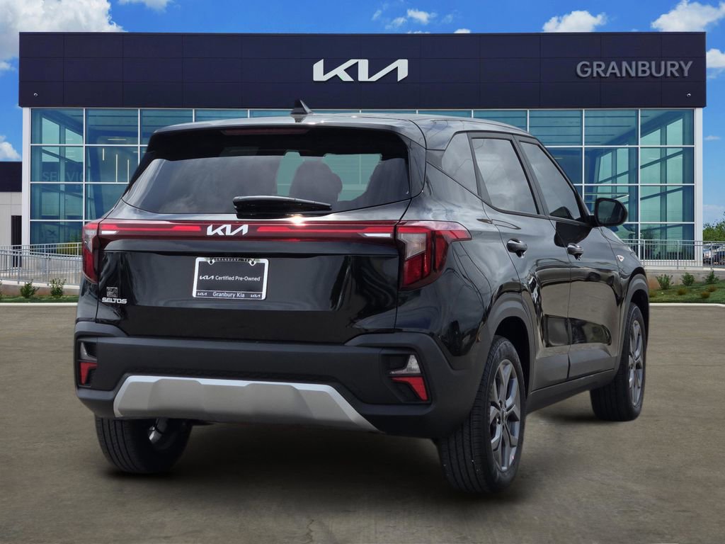 Certified 2026 Kia Seltos LX image 5