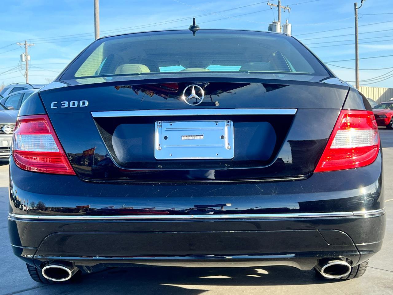Used 2010 Mercedes-Benz C 300 Sedan image 5