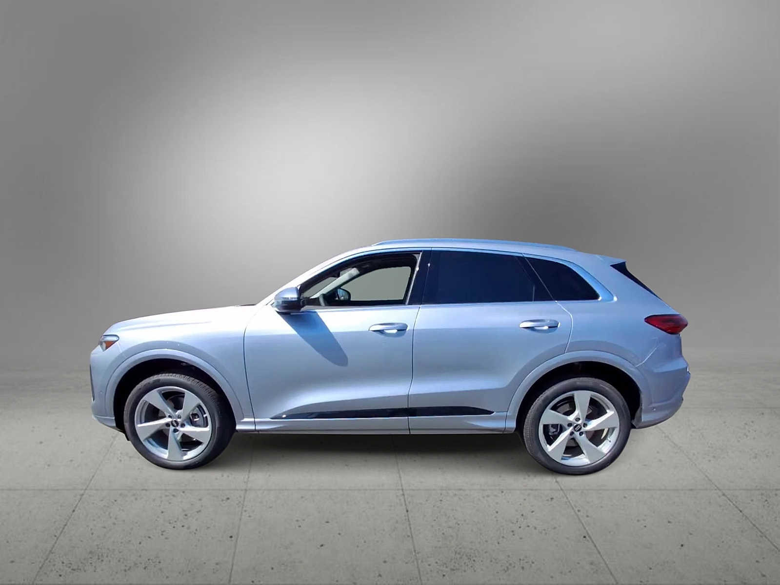 New 2026 Audi Q5 Premium Plus AWD/4WD image 5