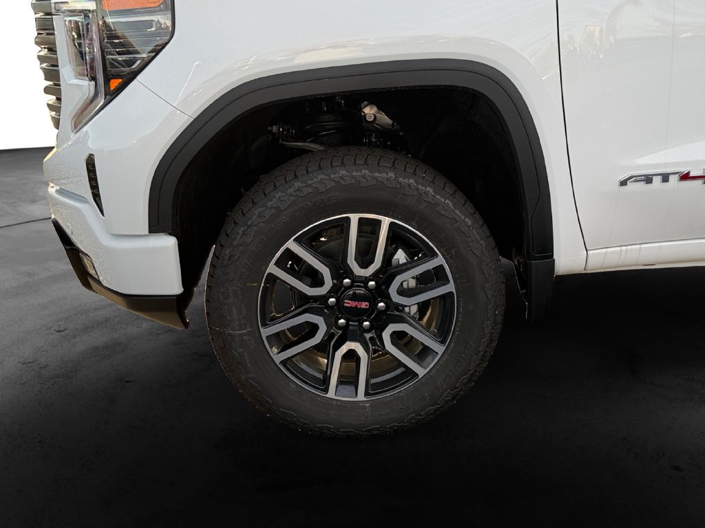 New 2026 GMC Sierra 1500 AT4 w/ AT4 Preferred Package AWD/4WD image 11