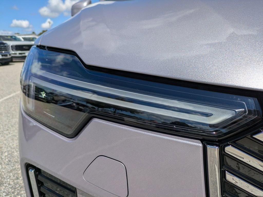 New 2026 Volvo XC90 B6 Core image 10