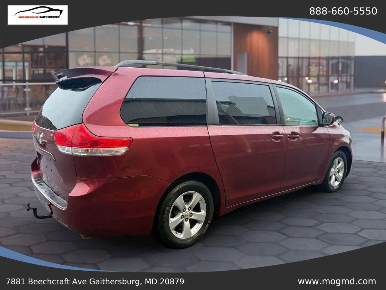 Used 2012 Toyota Sienna LE image 5