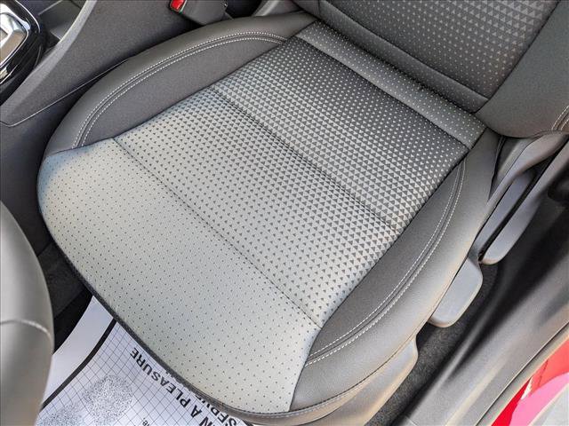 New 2026 Chevrolet Trax LT w/ Midnight Edition image 4