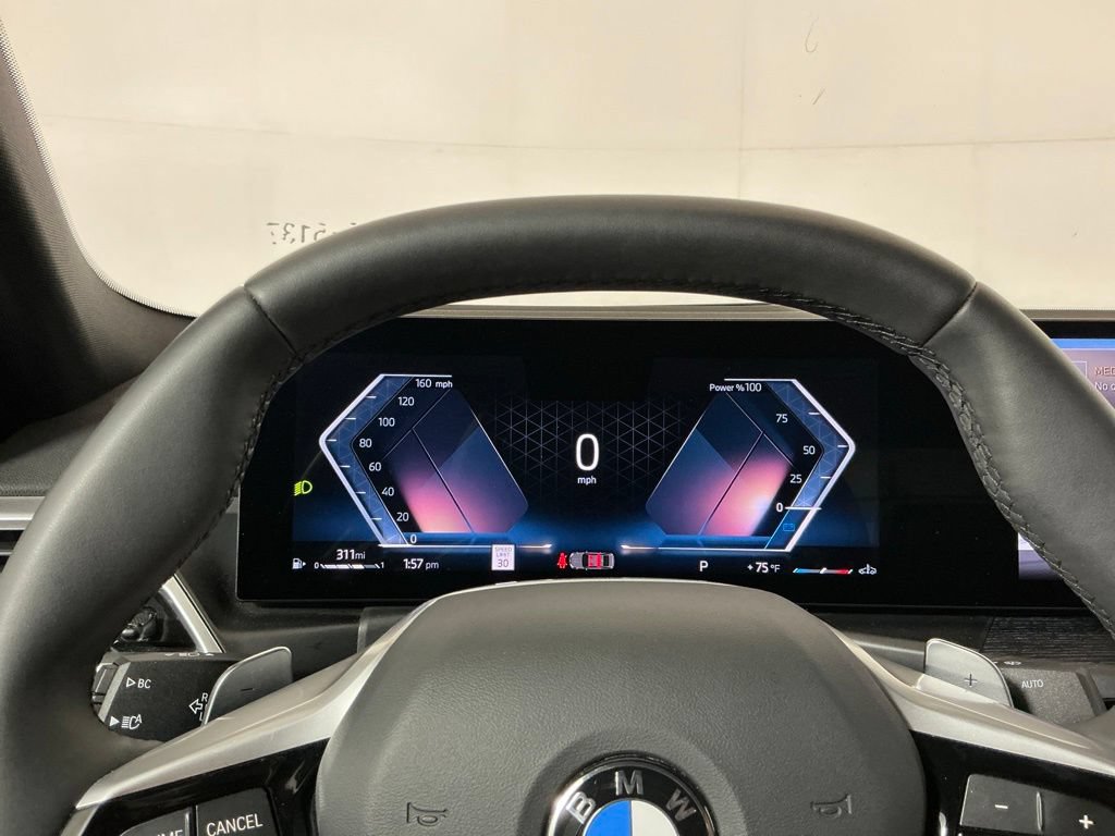 Used 2025 BMW 330i Sedan w/ Premium Package RWD image 10