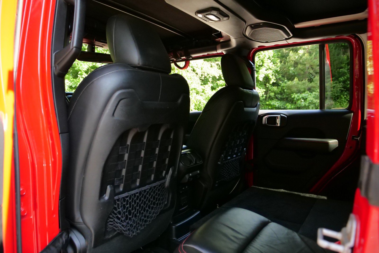 Used 2018 Jeep Wrangler Unlimited Rubicon AWD/4WD image 24