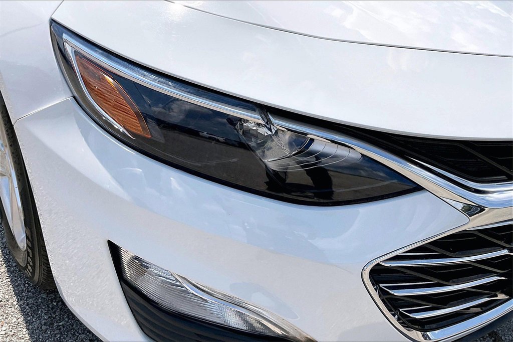 Used 2020 Chevrolet Malibu LS image 29