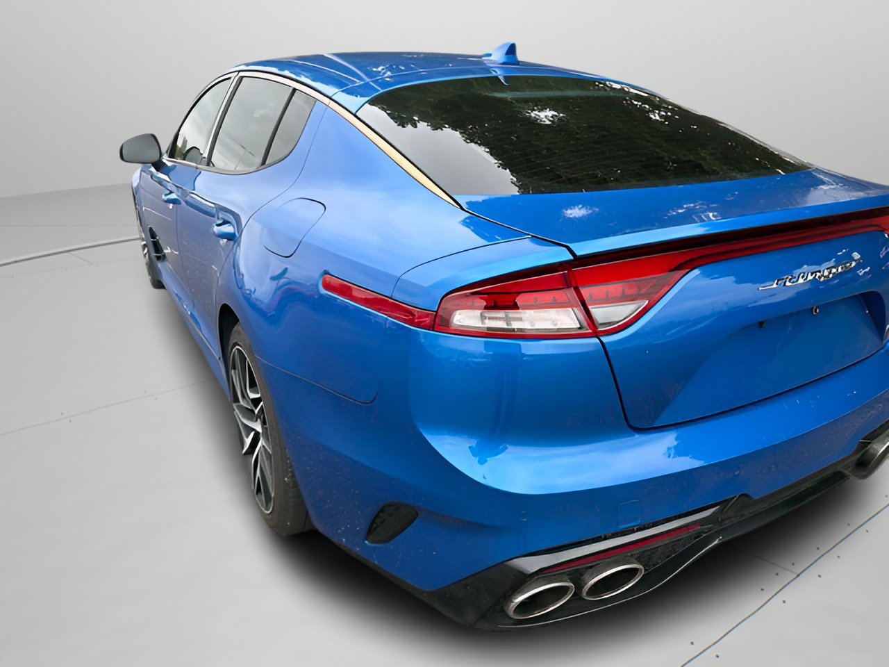 Used 2022 Kia Stinger GT-Line w/ Sun & Sound Package RWD image 14
