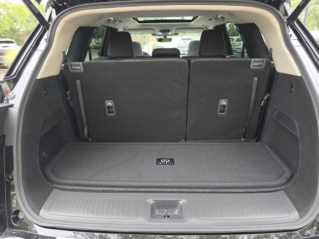 New 2026 INFINITI QX60 Luxe w/ Cargo Package image 21