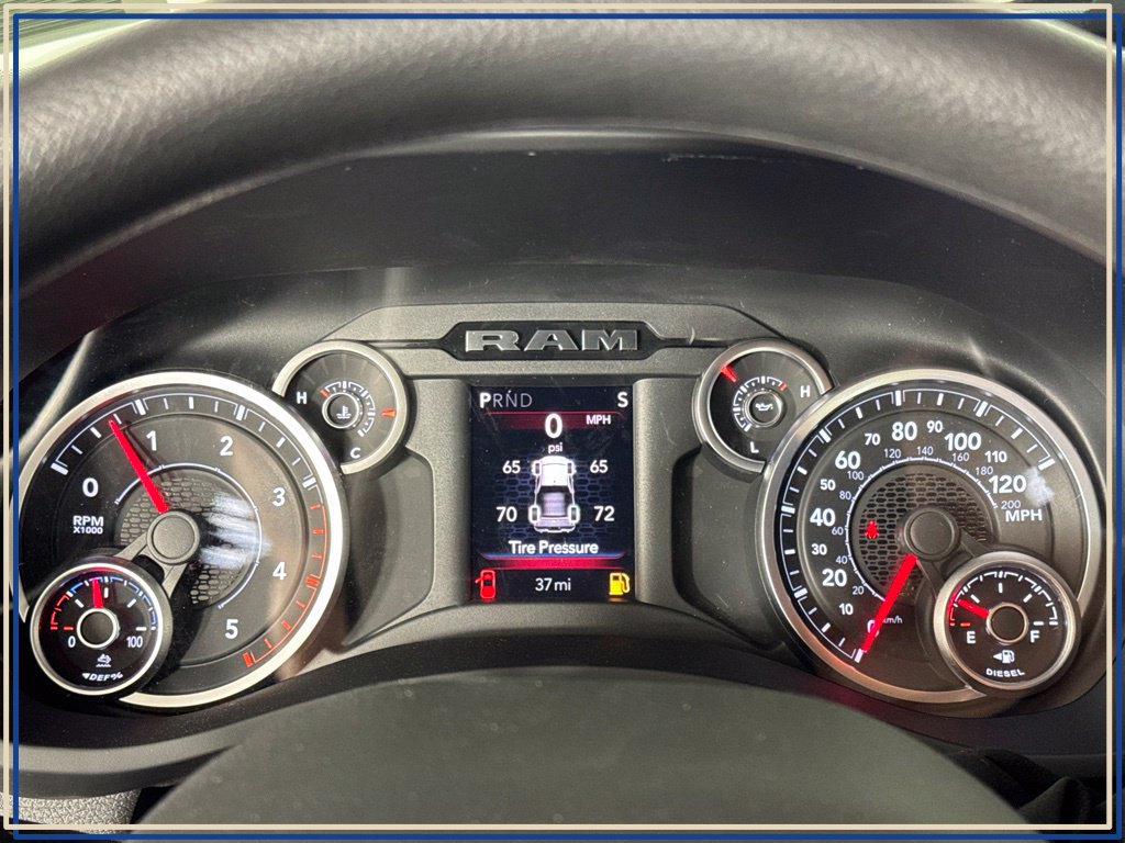 New 2026 RAM 2500 Tradesman AWD/4WD image 16