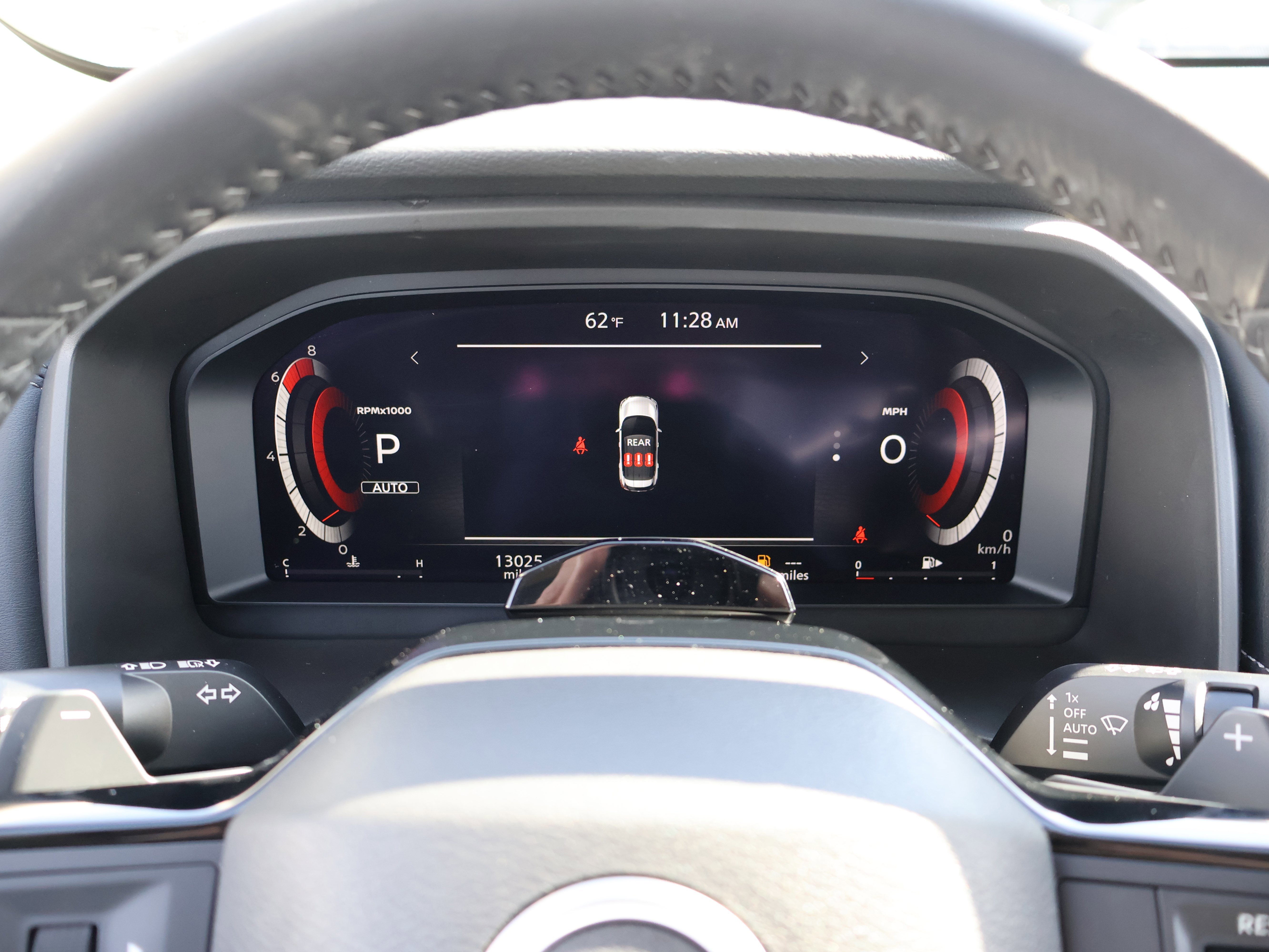 Used 2025 Nissan Rogue SL w/ Tech Package AWD/4WD image 32