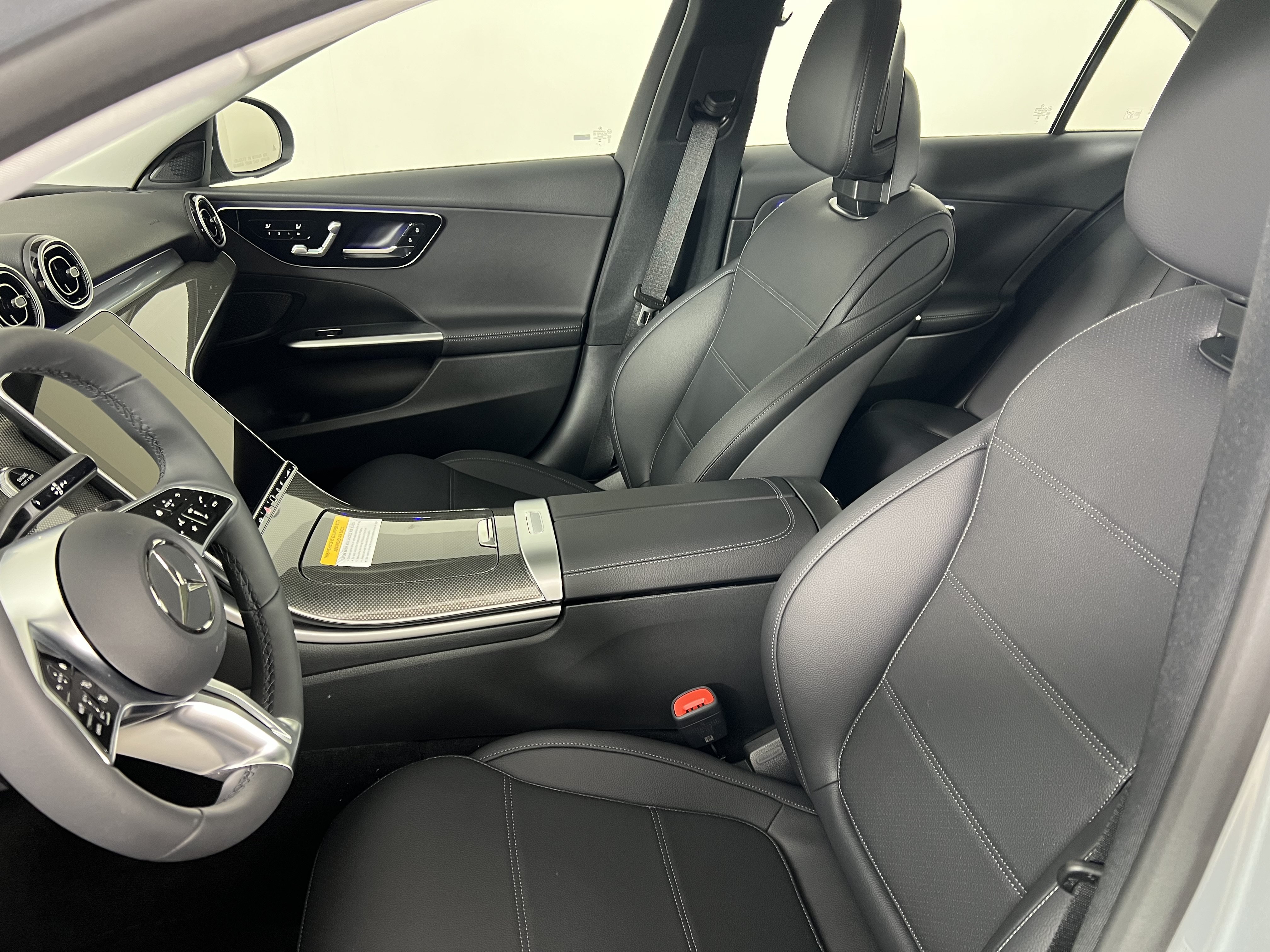 Used 2026 Mercedes-Benz C 300 4MATIC Sedan image 16