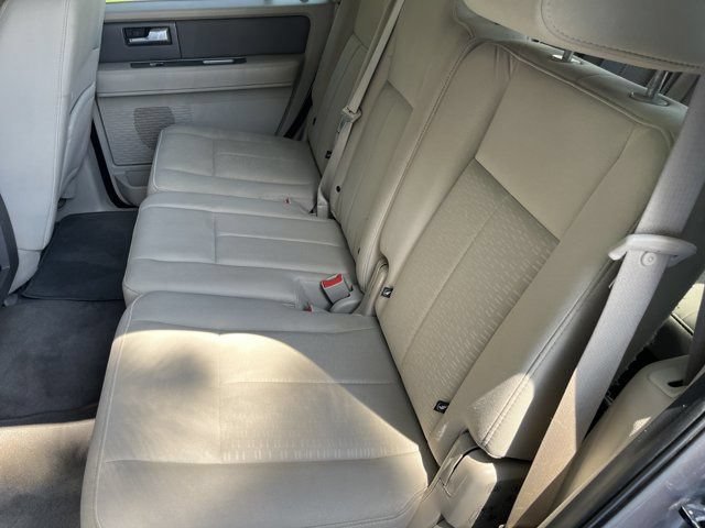 Used 2013 Ford Expedition XL w/ HD Trailer Tow Pkg AWD/4WD image 14