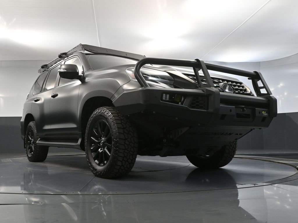 Used 2023 Lexus GX 460 w/ Black Line Special Edition AWD/4WD image 56