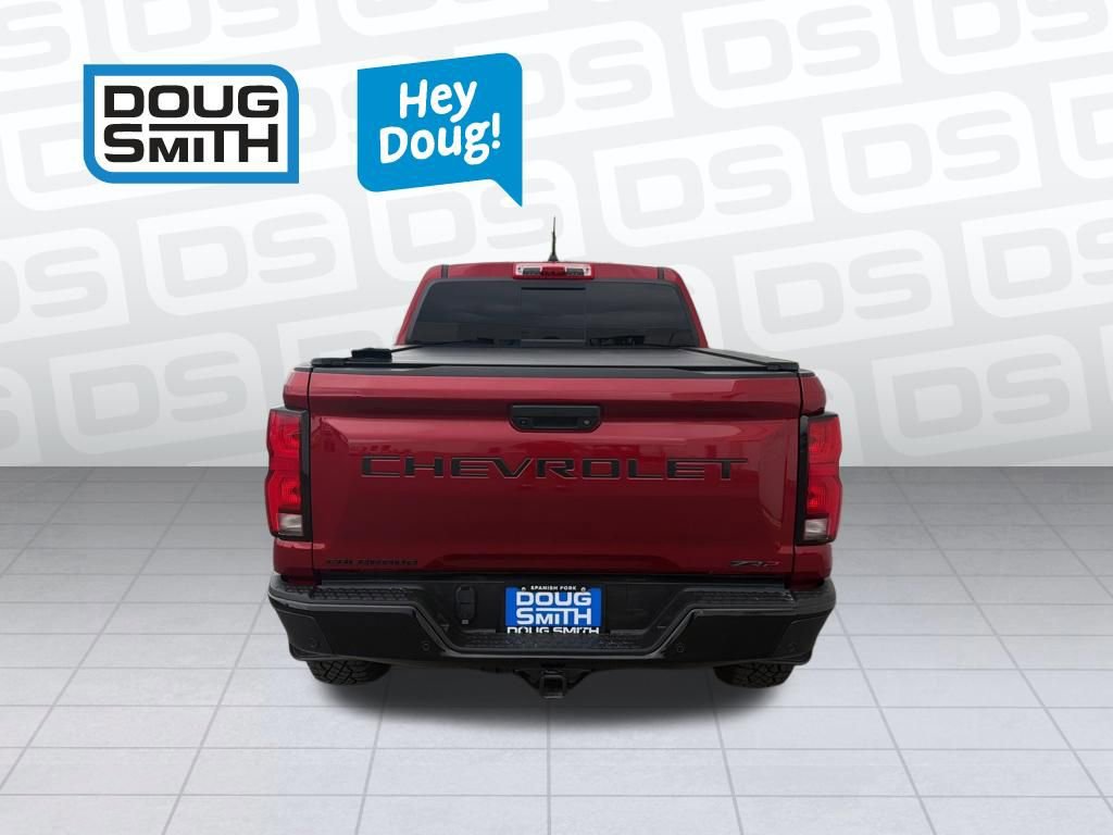 Used 2025 Chevrolet Colorado ZR2 w/ Technology Package AWD/4WD image 6
