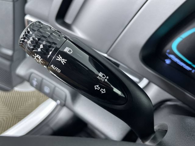 New 2026 Hyundai Elantra Hybrid FWD image 29