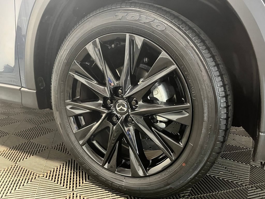 Used 2021 MAZDA CX-5 Carbon Edition AWD/4WD image 3
