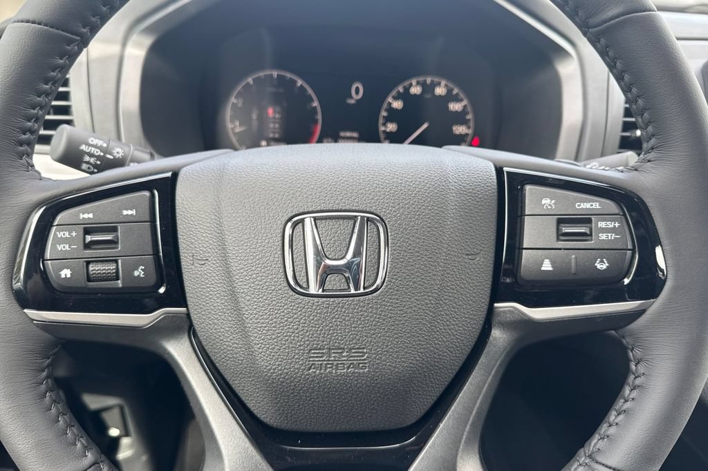 New 2026 Honda Odyssey Touring image 24