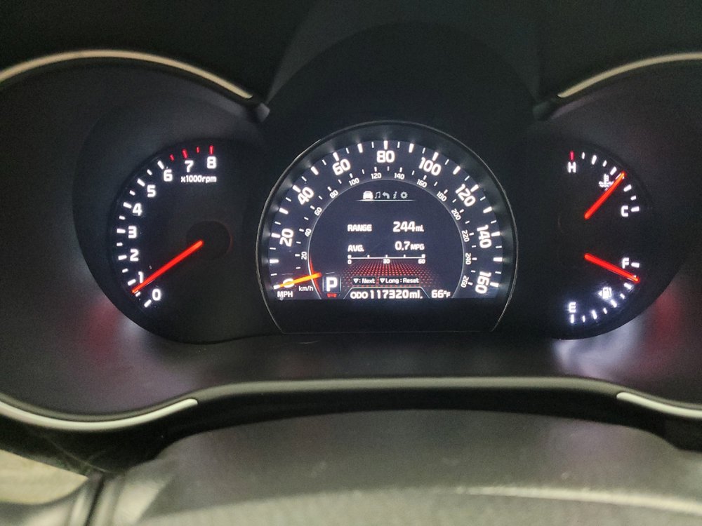 Used 2014 Kia Sorento SX w/ 3rd Row Package AWD/4WD image 23