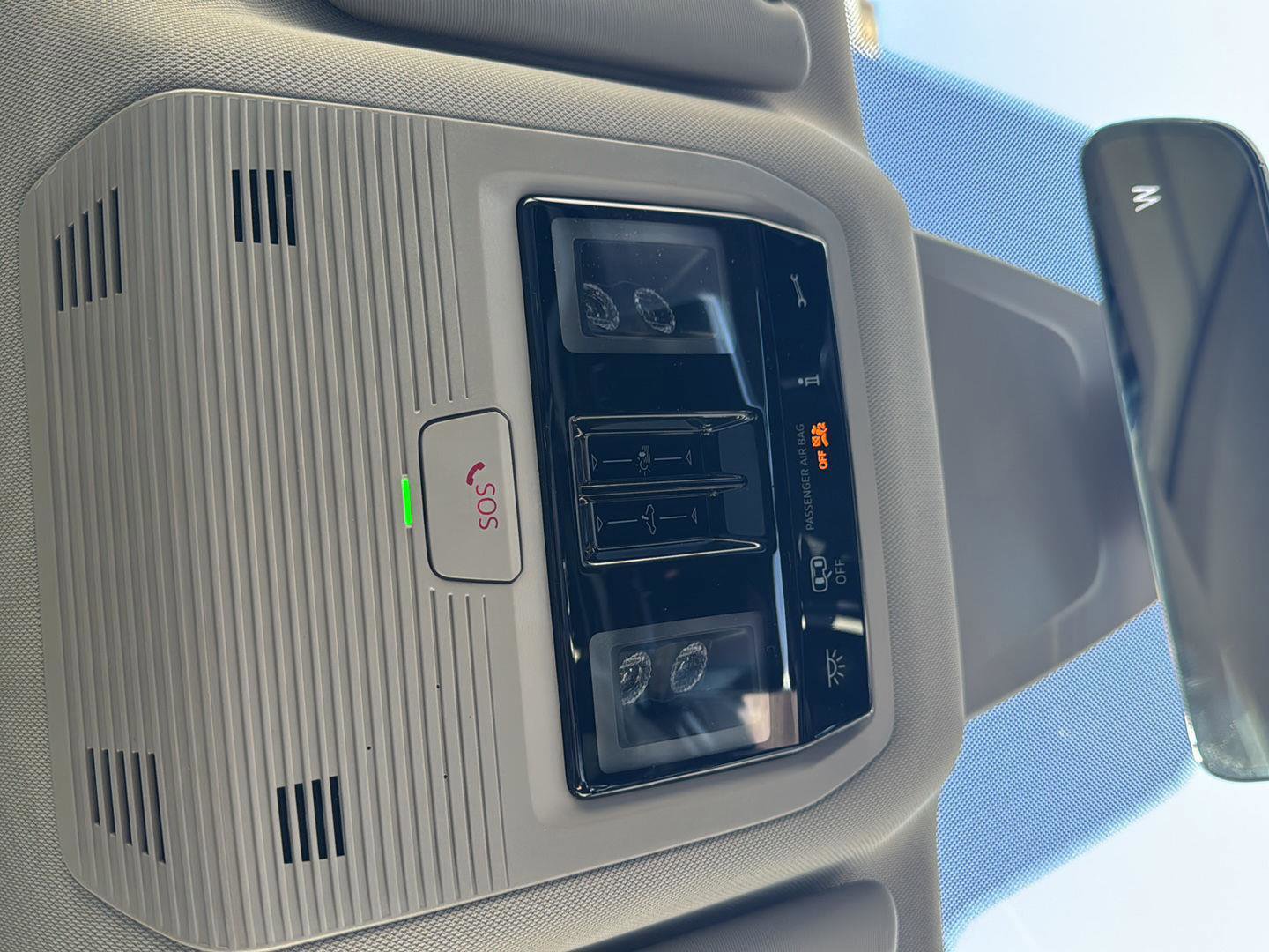 New 2026 Volkswagen Atlas SEL Premium R-Line image 23