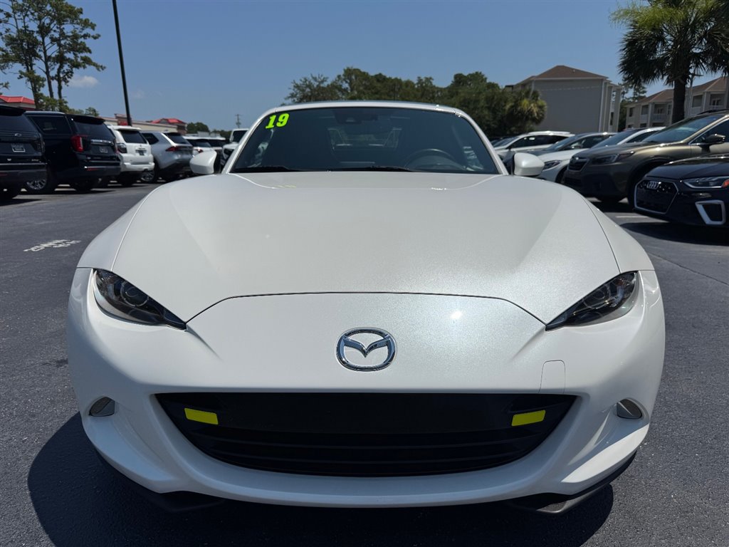 Used 2019 MAZDA MX-5 Miata RF Grand Touring w/ GT-S Package RWD image 3
