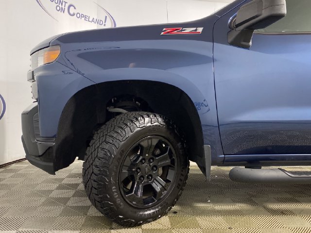 Used 2022 Chevrolet Silverado 1500 Custom Trail Boss w/ Safety Confidence Package AWD/4WD image 28