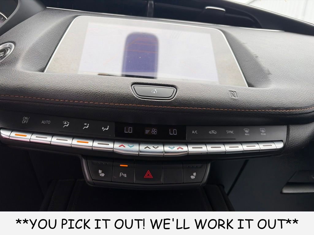 Used 2019 Cadillac XT4 Sport w/ Cold Weather Package AWD/4WD image 15