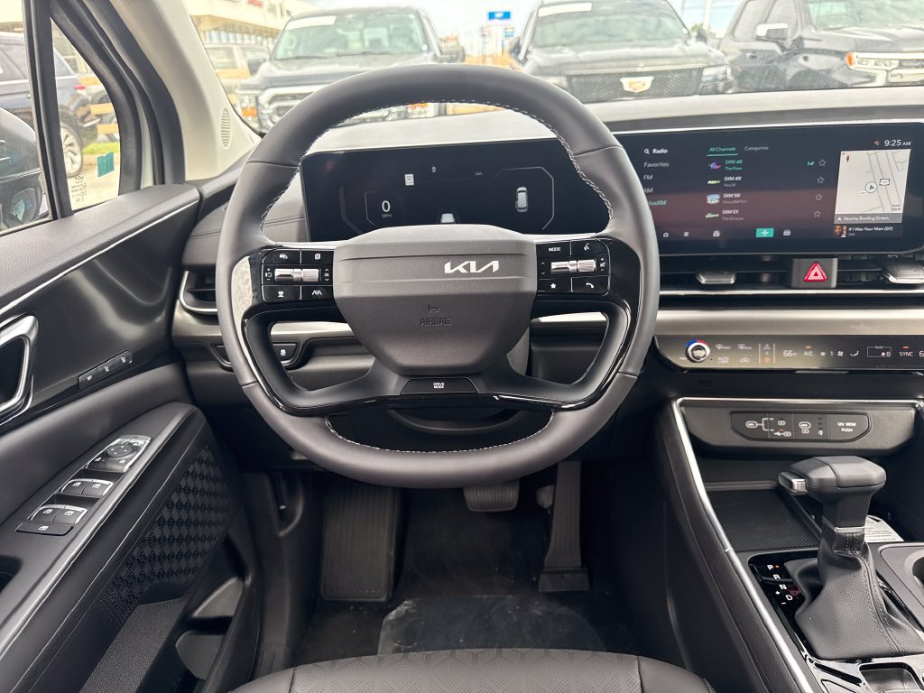 New 2027 Kia Carnival SX FWD image 17