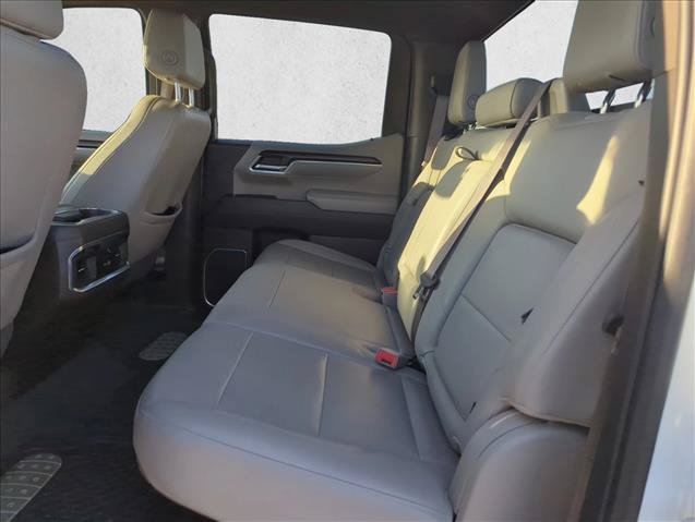Used 2023 GMC Sierra 1500 SLT w/ SLT Premium Package RWD image 9