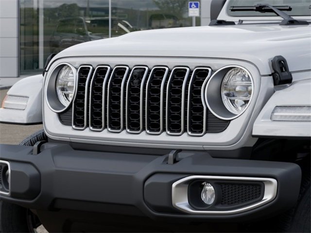 New 2025 Jeep Wrangler Sahara image 11