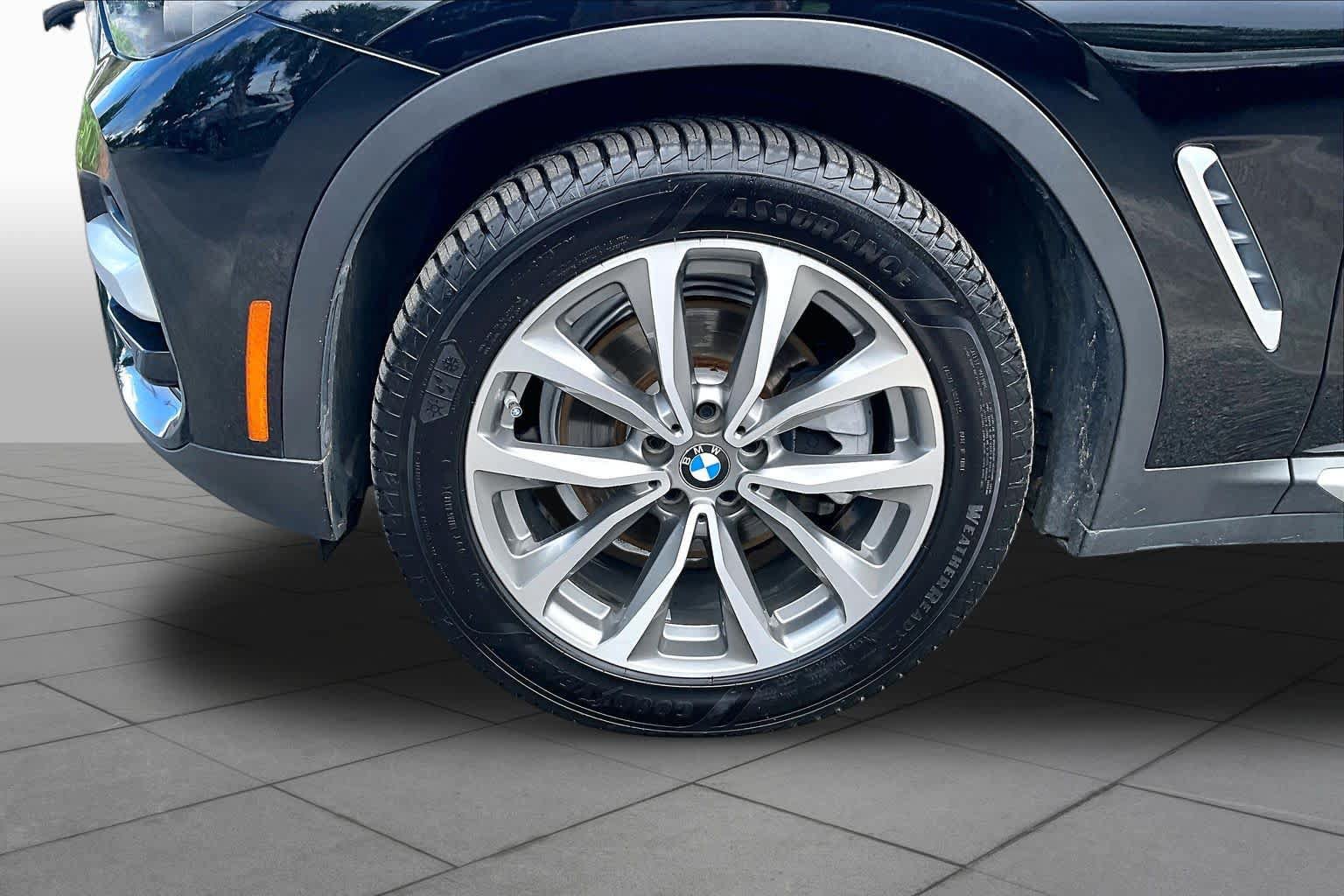 Used 2019 BMW X3 xDrive30i w/ Driving Assistance Package AWD/4WD image 11