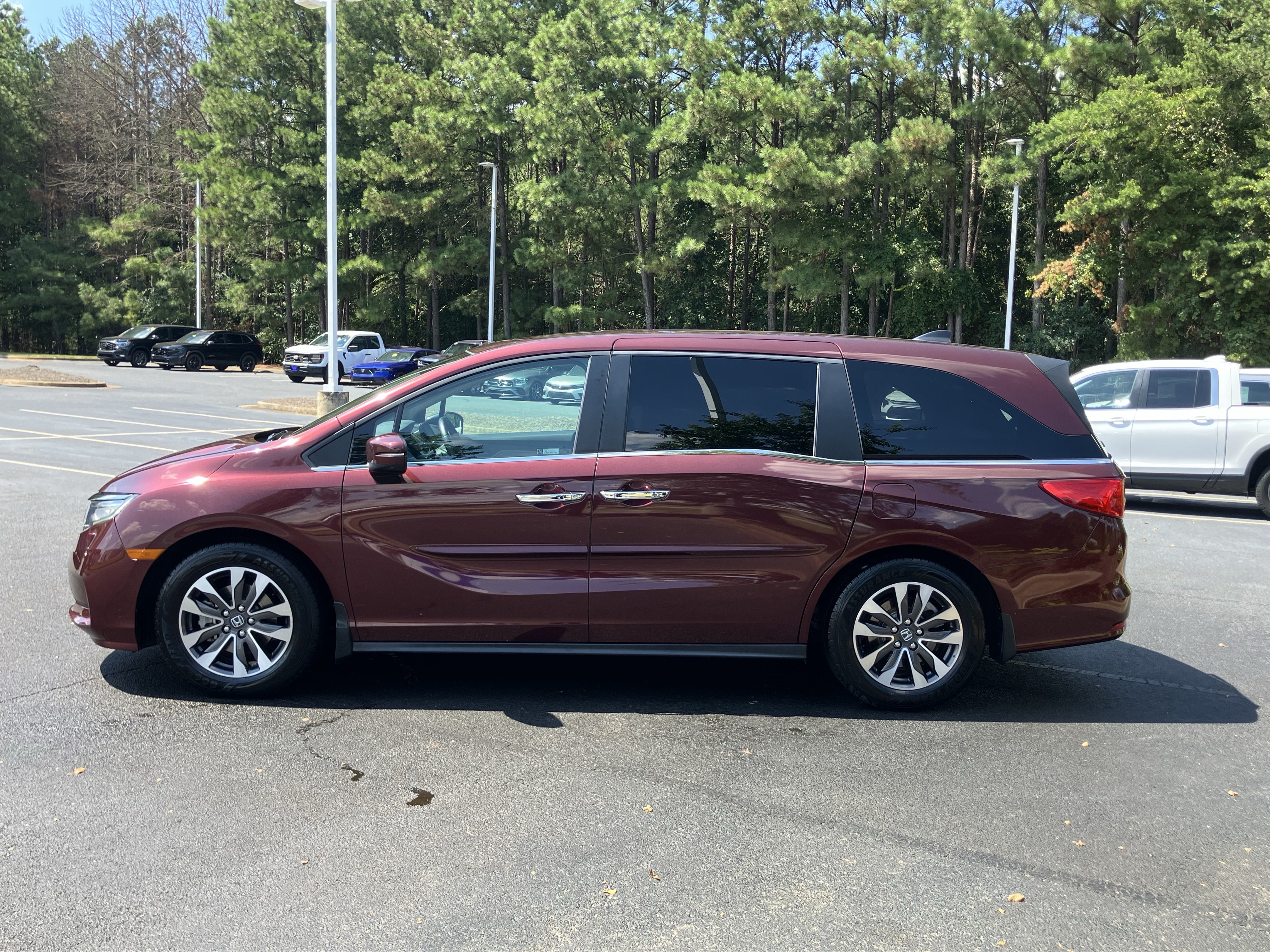Used 2021 Honda Odyssey EX-L image 7